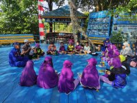 Mako Perwakilan Kumai Mendapat Kunjungan Siswa Siswi STP Khoiru Ummah 