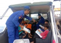 Begini Ngabuburit Ala Anak - Anak Pesisir Das Pagatan