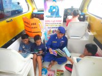 Baca Buku Mengubah Masa Depan, KMH 1004 Hadir Sediakan Buku Bacaan