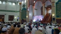 Personel Ditpolairud Hadiri Peringatan Isra Mi'raj Nabi Muhmamad SAW di Masjid Islamic Center Kotim