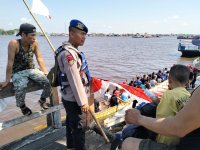 Ditpolairud Turunkan 2 Kapal Patroli Untuk Mengamankan Area Perlombaan Dayung di Sungai Mentaya